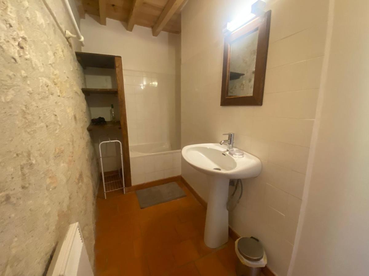 Studio 1 Lit 140Cm Et 1 Lit 90Cm Saint-Mezard Εξωτερικό φωτογραφία